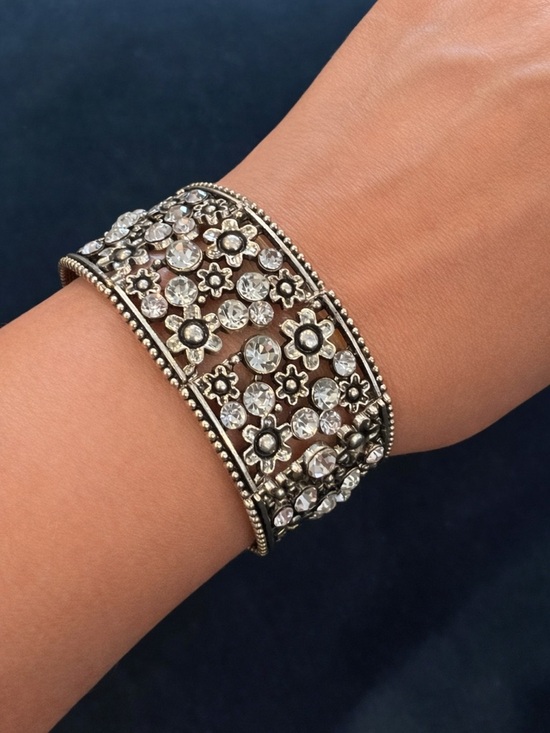 Jewelry - Crystal Flower Silver-Tone Stretch Cuff Bracelet